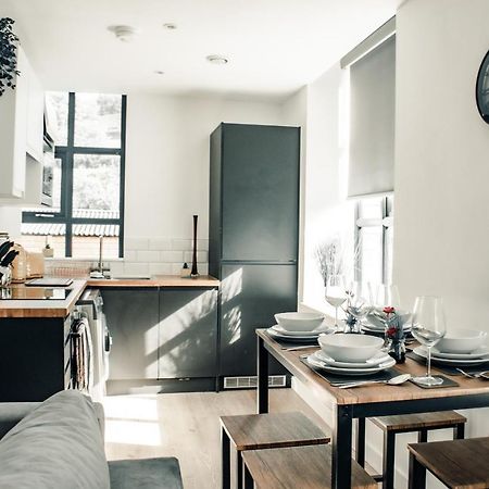 Bv Apt 2 Bedroom At Holmfirth Perfect Views ハダーズフィールド エクステリア 写真