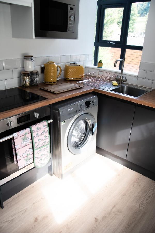 Bv Apt 2 Bedroom At Holmfirth Perfect Views ハダーズフィールド エクステリア 写真