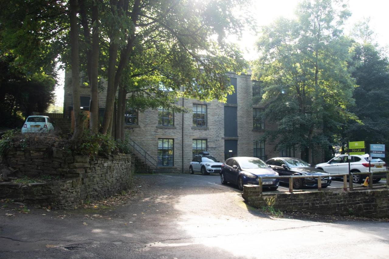 Bv Apt 2 Bedroom At Holmfirth Perfect Views ハダーズフィールド エクステリア 写真